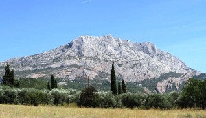 Sainte-Victoire-Wikimedia-Georges Seguin