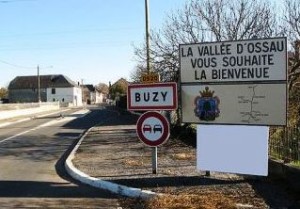 Entrée Buzy - Wikipedia J.Michel Etchecolonea - CC BY SA 3.0