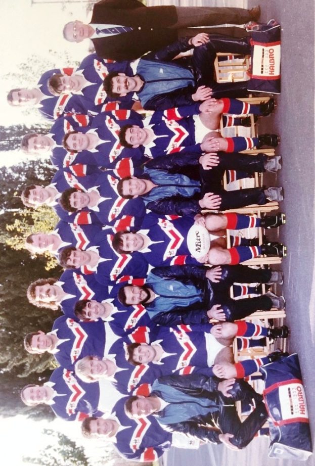 1986 : Guy (3ème à gauche au 1er plan) aux manettes de France A avec Tas Baitieri